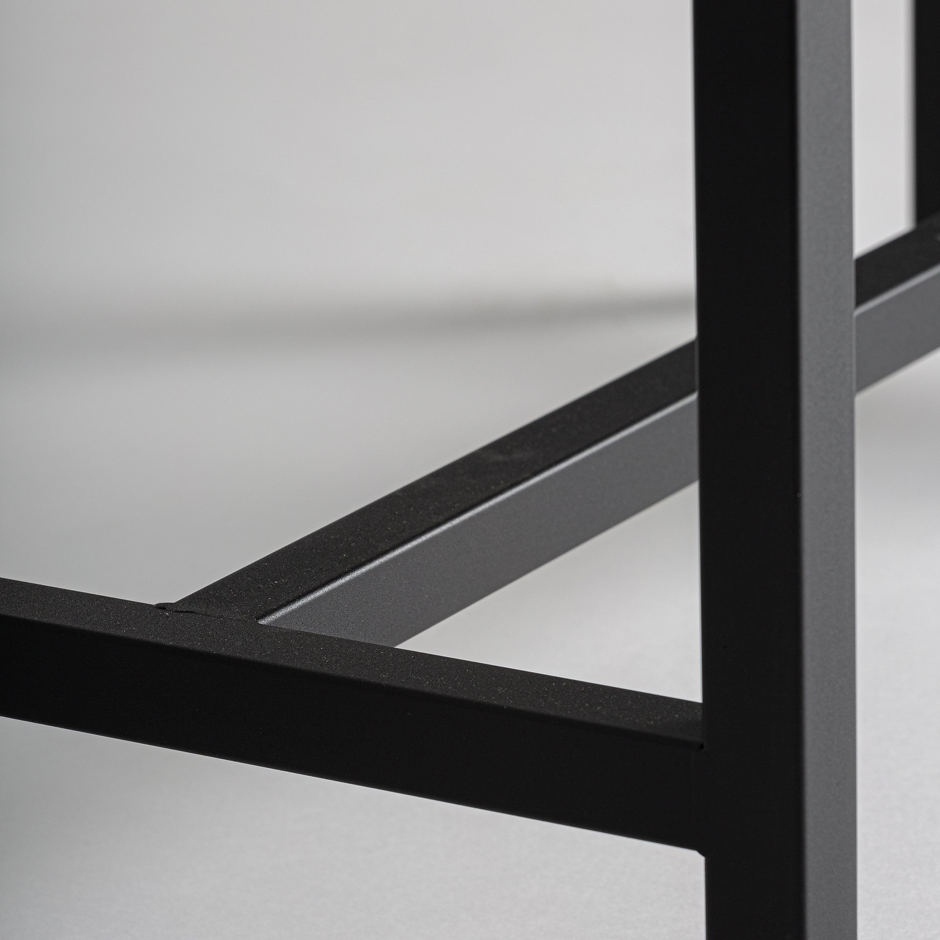 BERN CABINET BASE